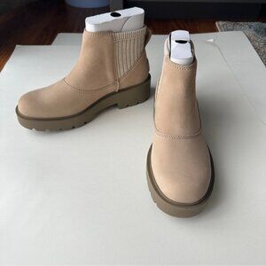 UGG W Ballard Chelsea Boots Women's Beige Sz 8.5 New